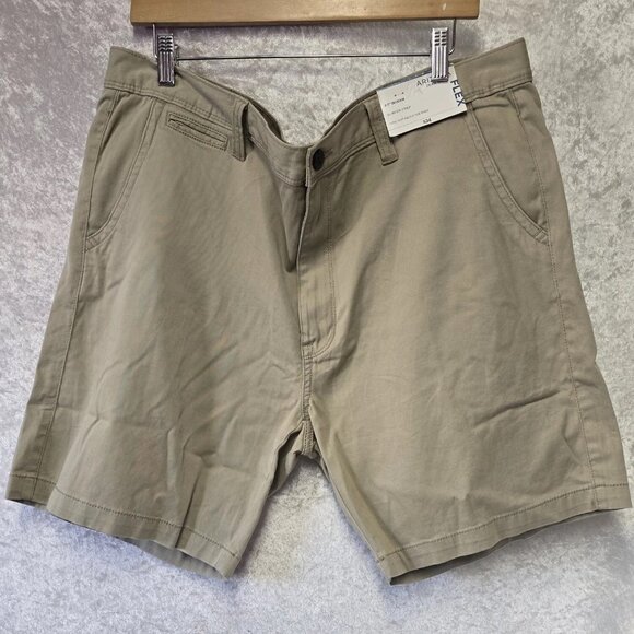 Men's Shorts Arizona Flex Surfer Prep Flat Front Solid size 42 NEW - Picture 1 of 3